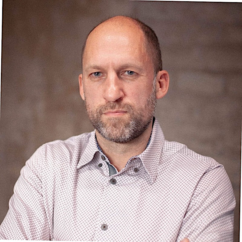 Dr Eduard Maron